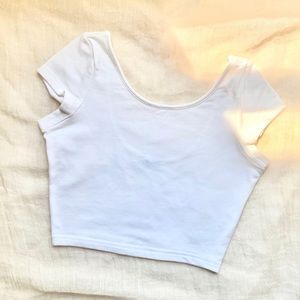 TOBI scoop neck crop top white